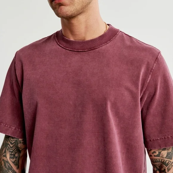 SOLD - NWT Abercrombie & Fitch Men's Premium Heavyweight Cropped T-Shirt - Burg… - Picture 1 of 9